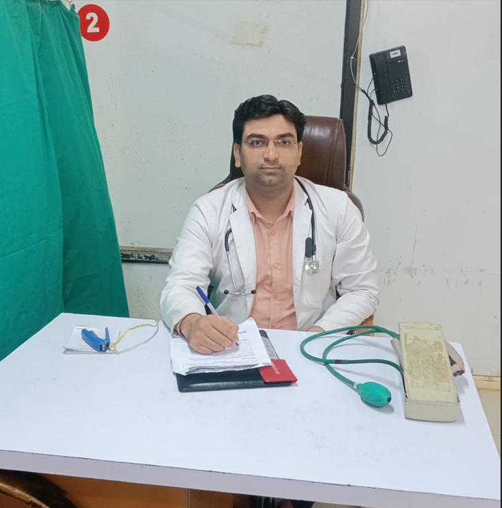 Dr.Swadesh Soni Homeopathic doctor in Sagar